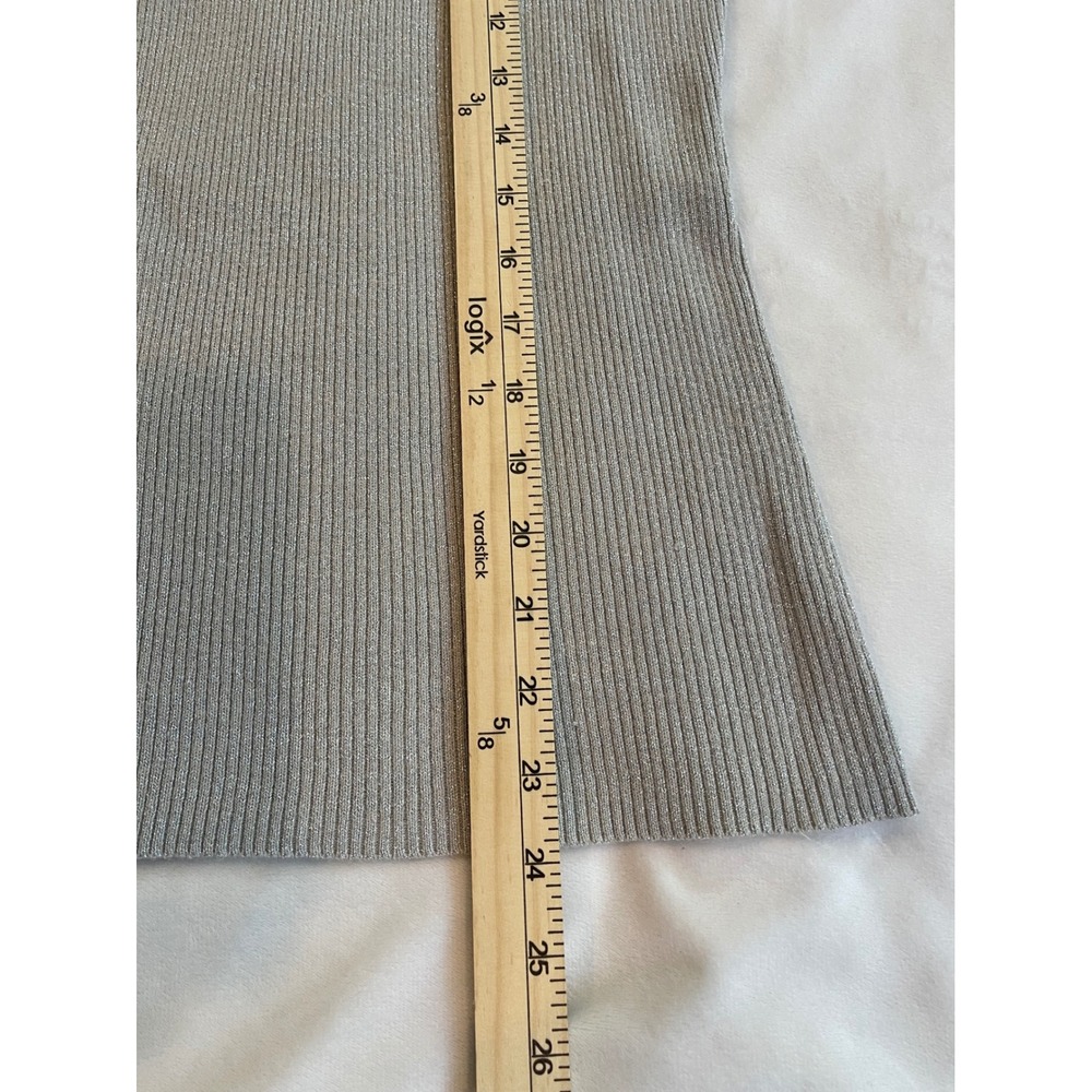 It's Our Time Silver Metallic Ribbed‎ Racerback Tank Top Medium - Picture 4 of 7